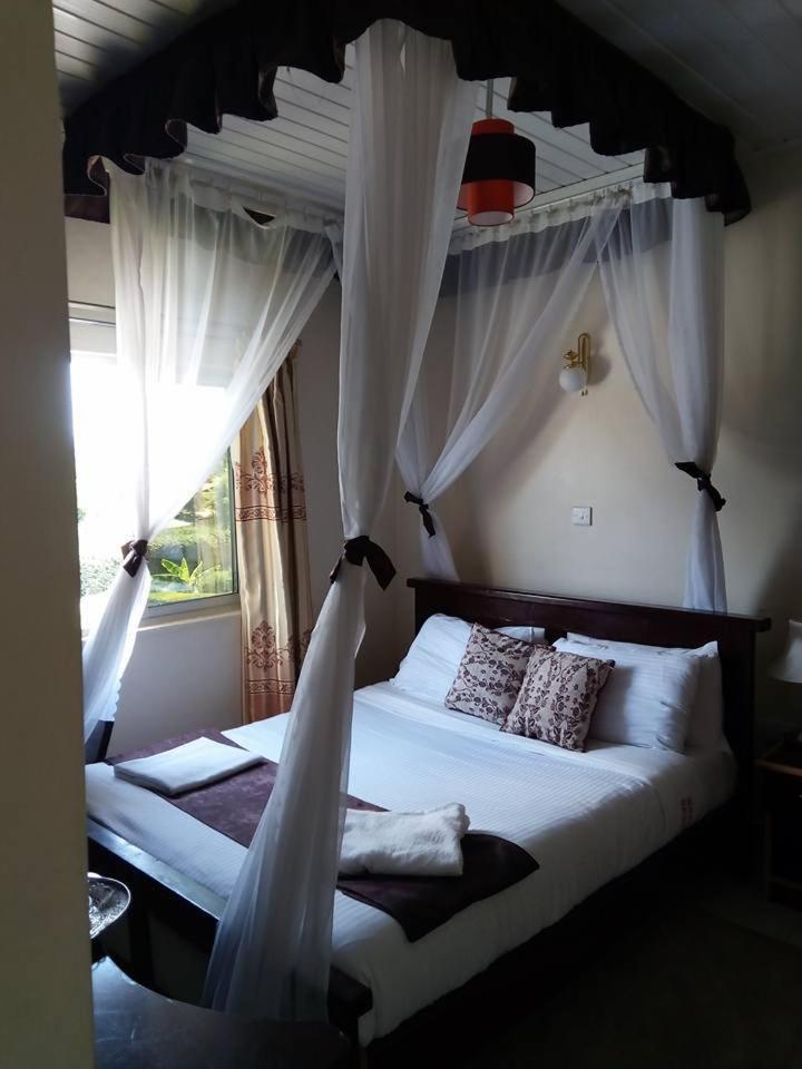 Lanet Matfam Resort Nakuru Exterior photo