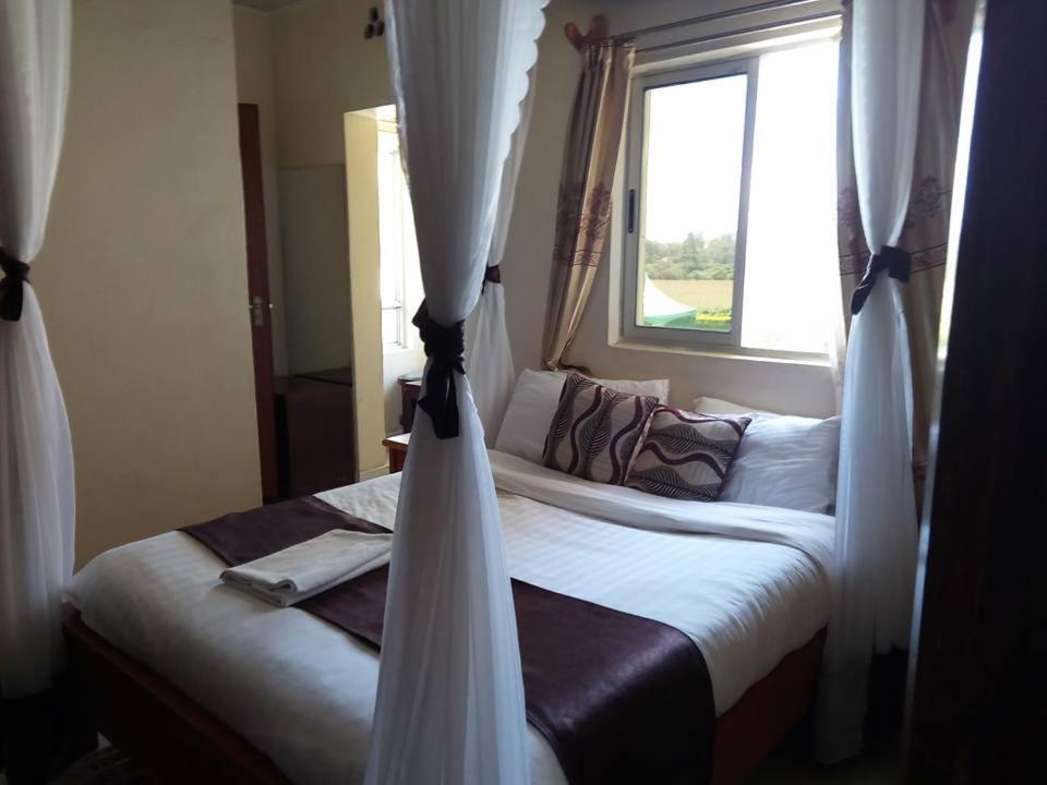 Lanet Matfam Resort Nakuru Exterior photo